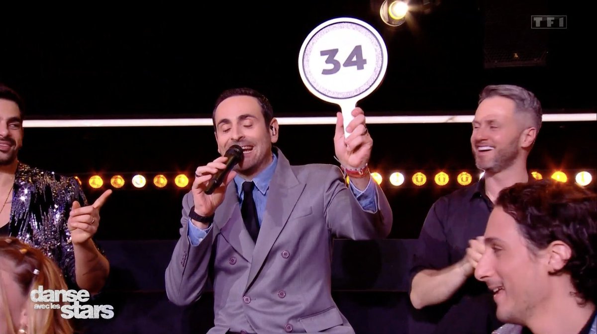 TeamCombal tweet media