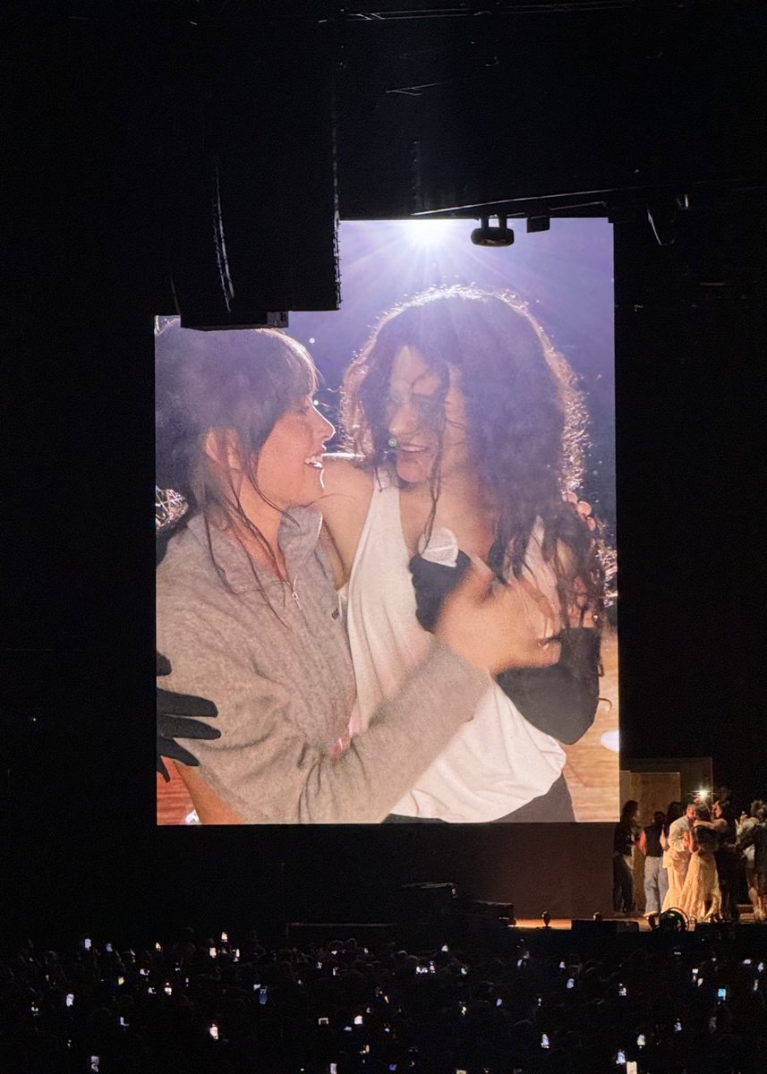 ᴊᴜᴅᴇ ٭ 𝐋𝐔𝐗 ꩜ tweet media