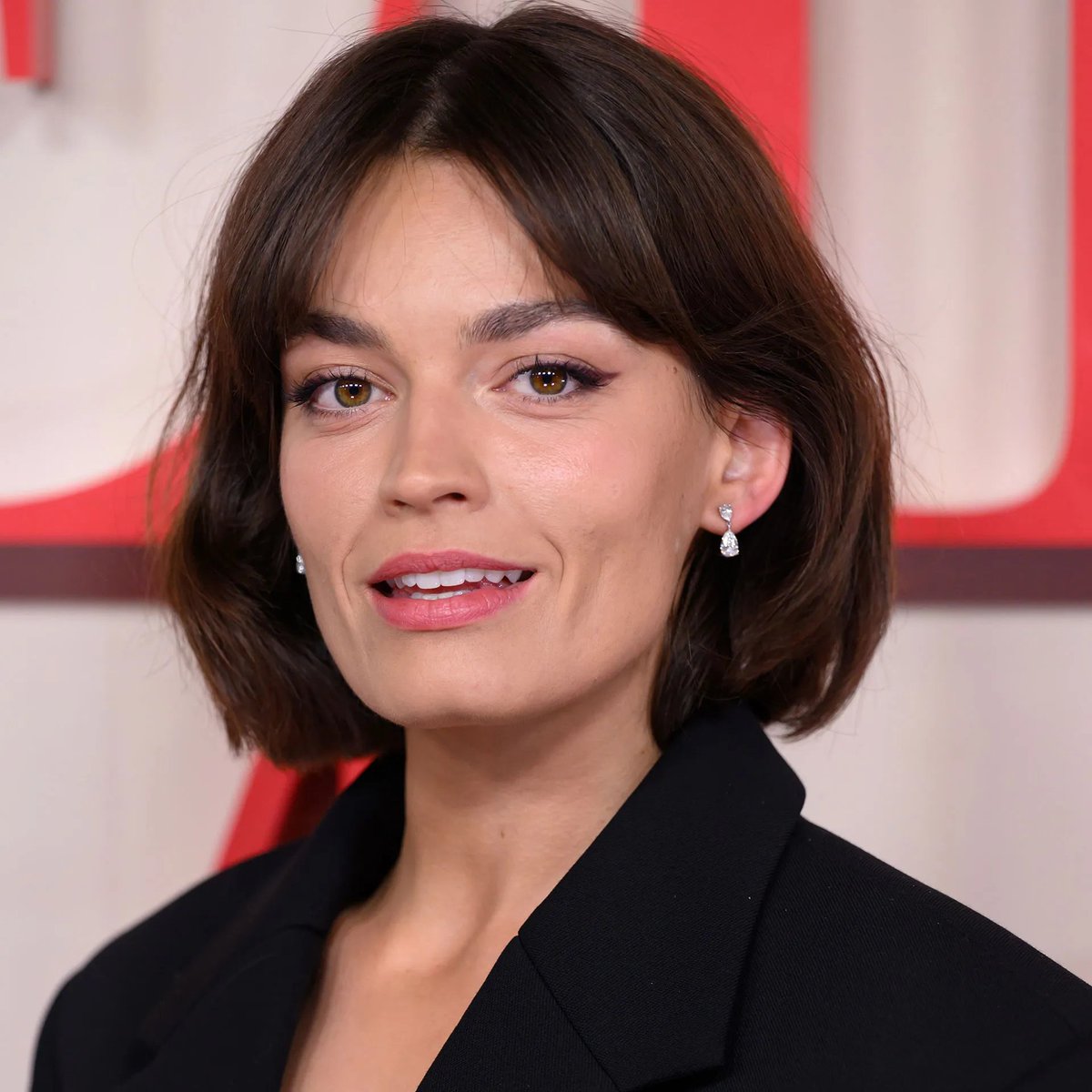 WhovianLife's tweet image. Challenge for everyone! Pick ANY actors who you think would be good to play The Doctor and their companion? (or companions! it's up to you!) 💫 

For me.. 

The Doctor: Emma Mackey 
Companion: Joe Locke

#DoctorWho 🔥