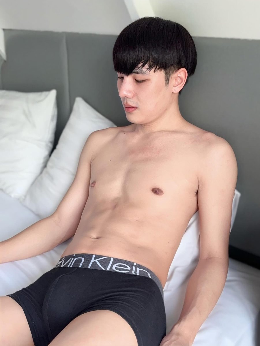 ผู้เสว tweet media