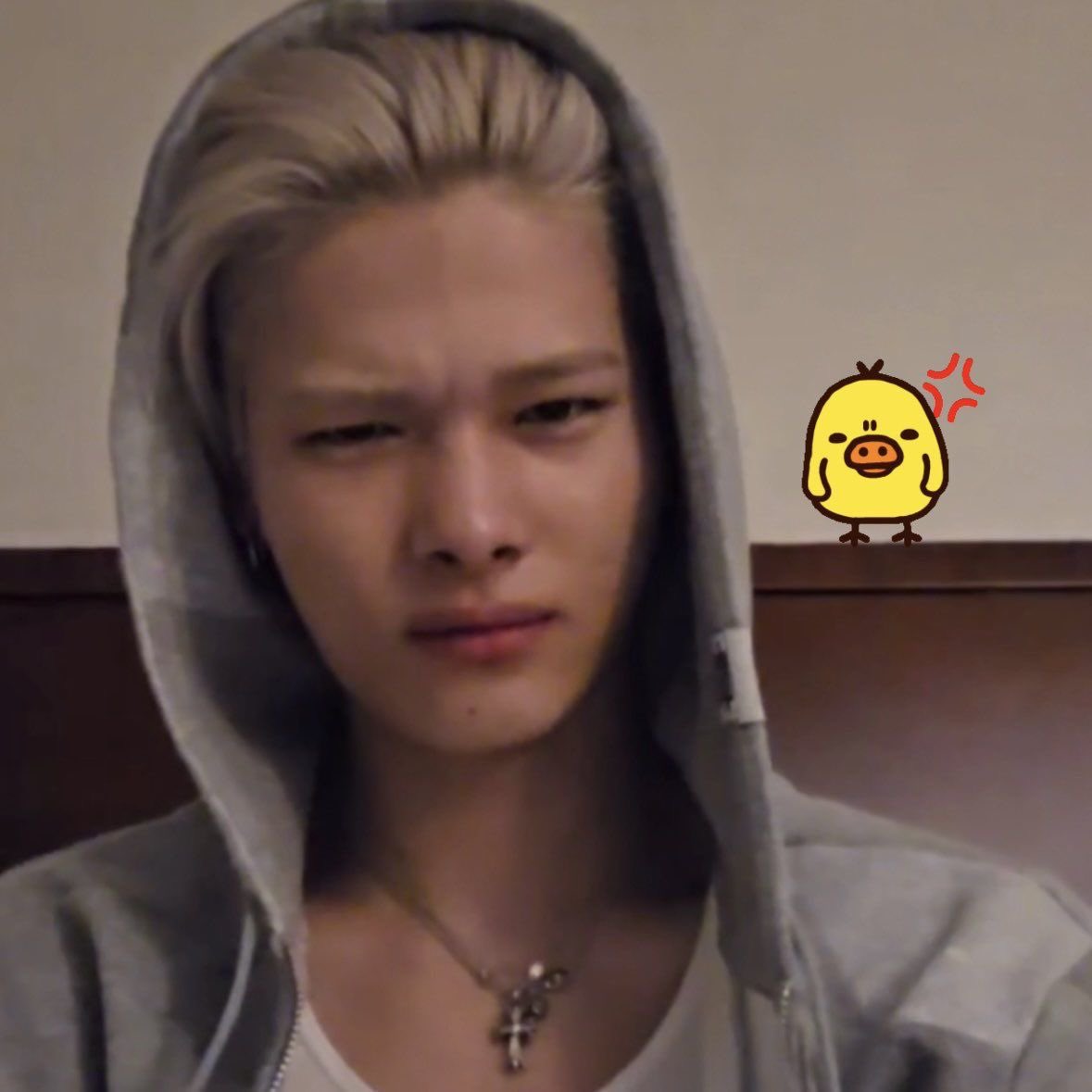 mani꣑ৎ tweet media