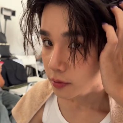 cro 🔮 tweet media