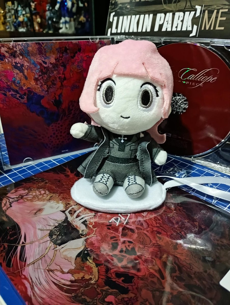seba55948160's tweet photo. #森カリオペ #HololiveEN #DISASTERPIECE 
Mori Calliope finally arrived, she's so tiny and cute, thank you so much🥰🥰🥰 https://t.co/48cI4BExz4