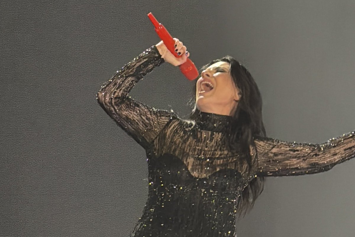 Inés Pausiniana tweet media