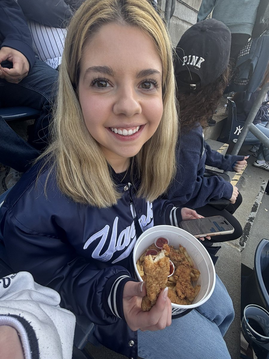 MADS ⚾️ tweet media