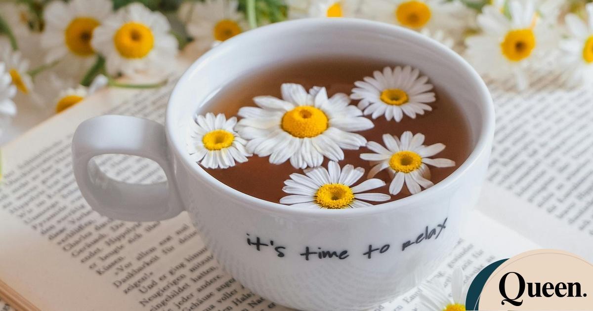 Queen.gr tweet media