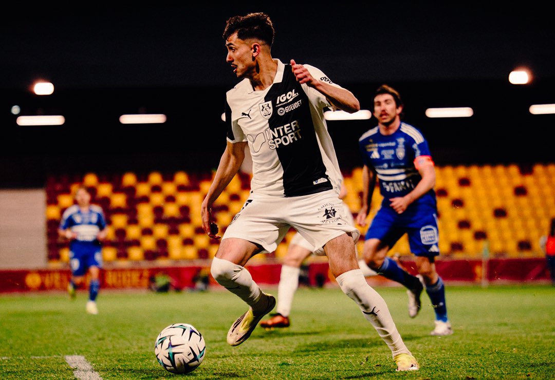 SystemFoot's tweet image. [#Ligue2🇫🇷] 1-1 entre #Bastia et #Amiens !

⚽️ #Tomi 23’

⚽️ #Koré 11’

#SCBASC