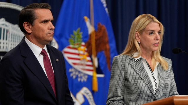 Mike Young tweet media