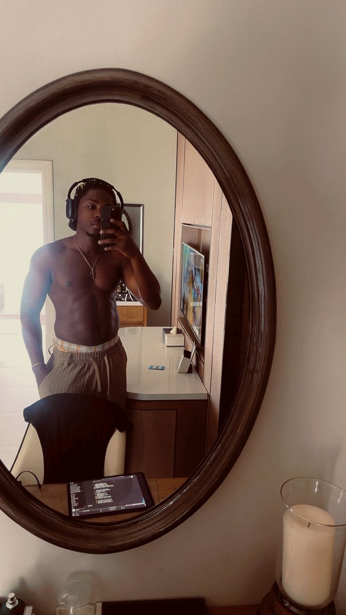 BAYANNI THE ORACLE 🔱 tweet media