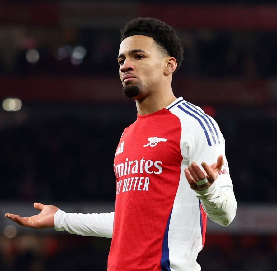 Arsenal babe tweet media