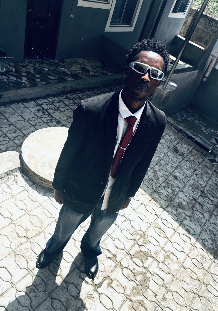 𝐌addie tweet media