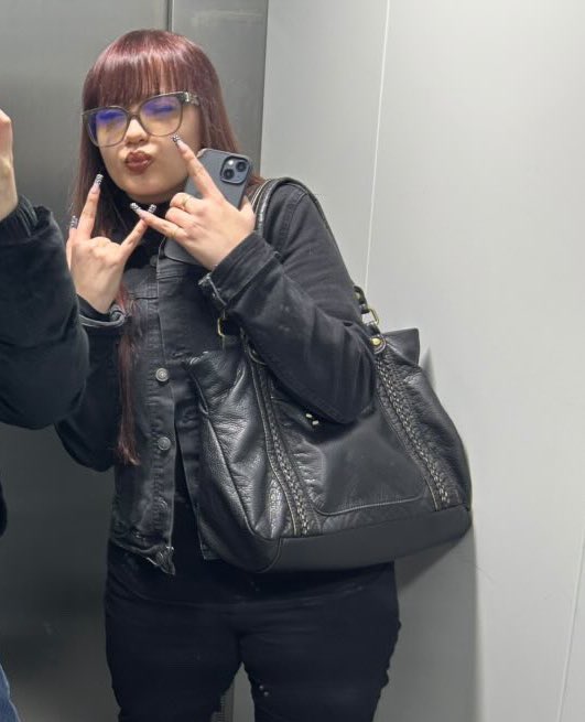 jetaimemilanezie67 tweet media