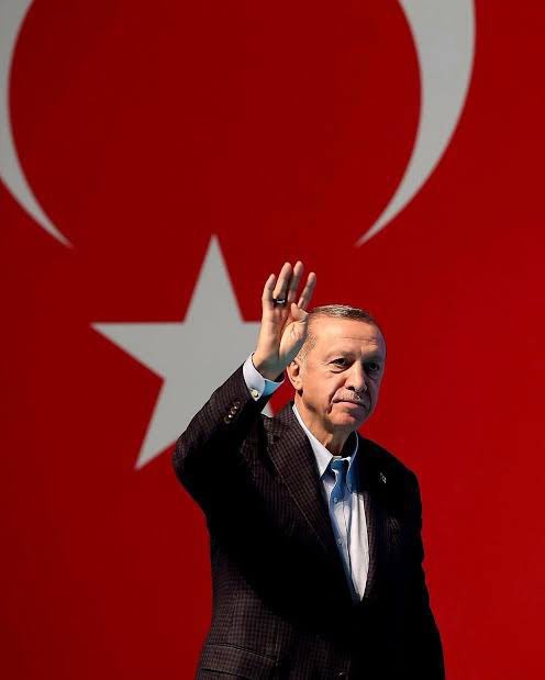 Fatma Şahin tweet media