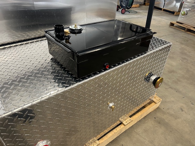She might be smaller than our usual builds… but she’s got BIG attitude 
Equipped with a vent, sending unit, and a 2" barb fill-
Proof that no tank is too small for us 
Got an idea? Let’s bring it to life.
Hit up your local dealer to get your custom build started today!