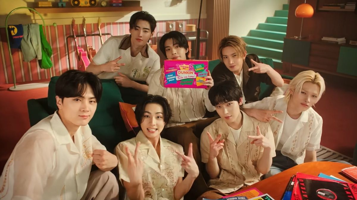 ARTICLE | 260404

The Exact Modern Barongs Worn by K-Pop Group ENHYPEN in Their Latest Ad 

Have you seen ENHYPEN’s newest Dunkin’ PH ad?

If you haven’t yet, the 30-second ad features the K-pop boy group dressed in modern barongs. Following their appointment as the brand’s local