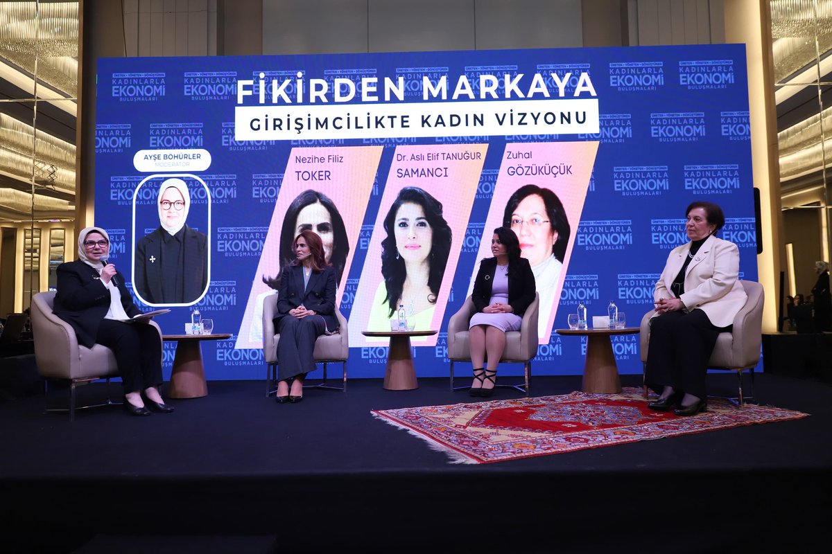 tugbaisikercan's tweet photo. 📍Kayseri

Fikirden markaya uzanan o meşakkatli ama gurur dolu yolculuğu, başarısını kanıtlamış kadınlarımızdan dinledik. 

Kayseri Milletvekilimiz Sn. Ayşe Böhürler’in moderatörlüğünde gerçekleştirdiğimiz “Fikirden Markaya: Girişimcilikte Kadın Vizyonu” panelimizde; Nezihe Filiz Toker, Aslı Elif Tanuğur Samancı ve Zuhal Gözüküçük bizlerle kıymetli bilgi ve tecrübelerini paylaştılar.

@aysebohurler