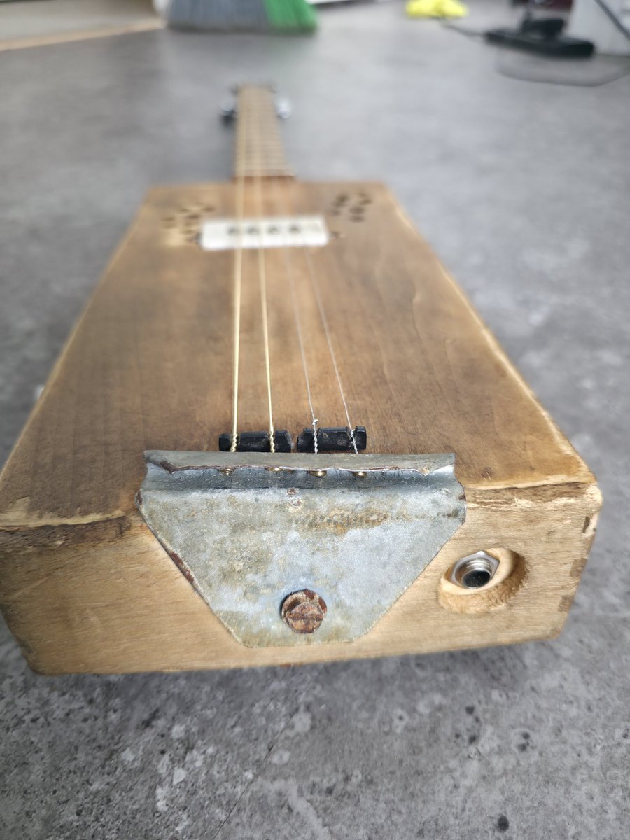 4 Frig Sakes tweet media