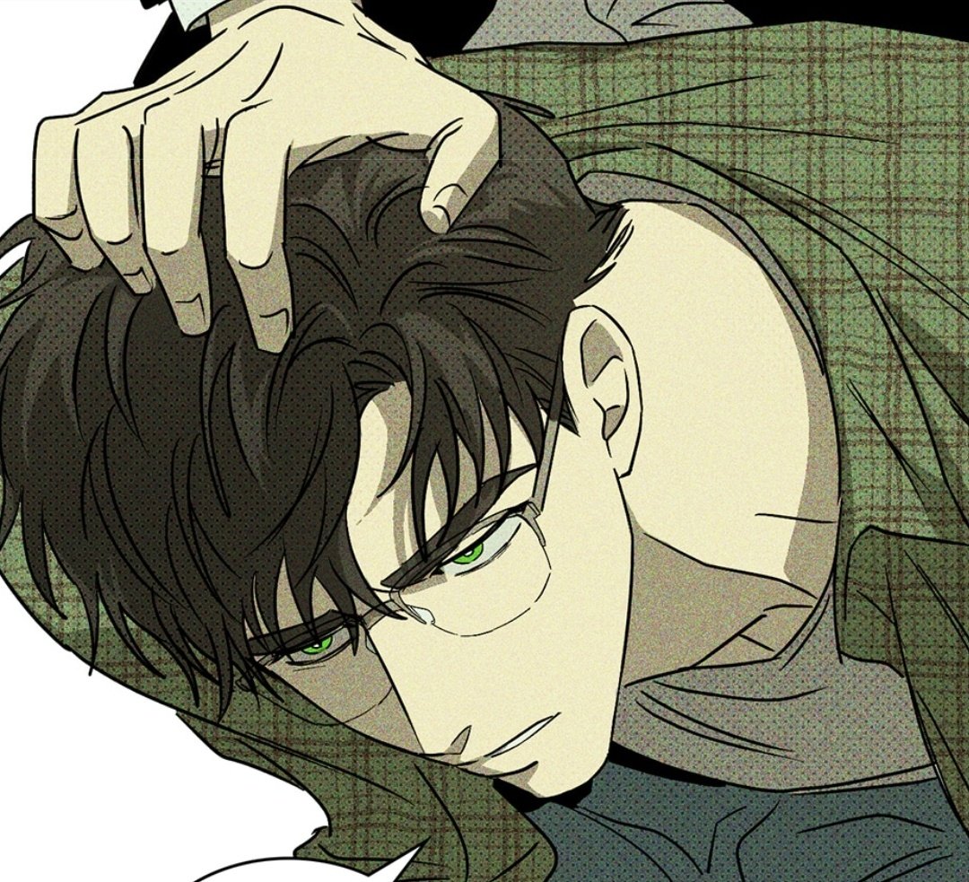 青い 海♱ tweet media