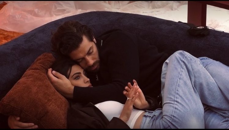 _ 𝓔𝓻_𝓓𝓮𝓥𝓪𝓼𝓽𝓸_ tweet media