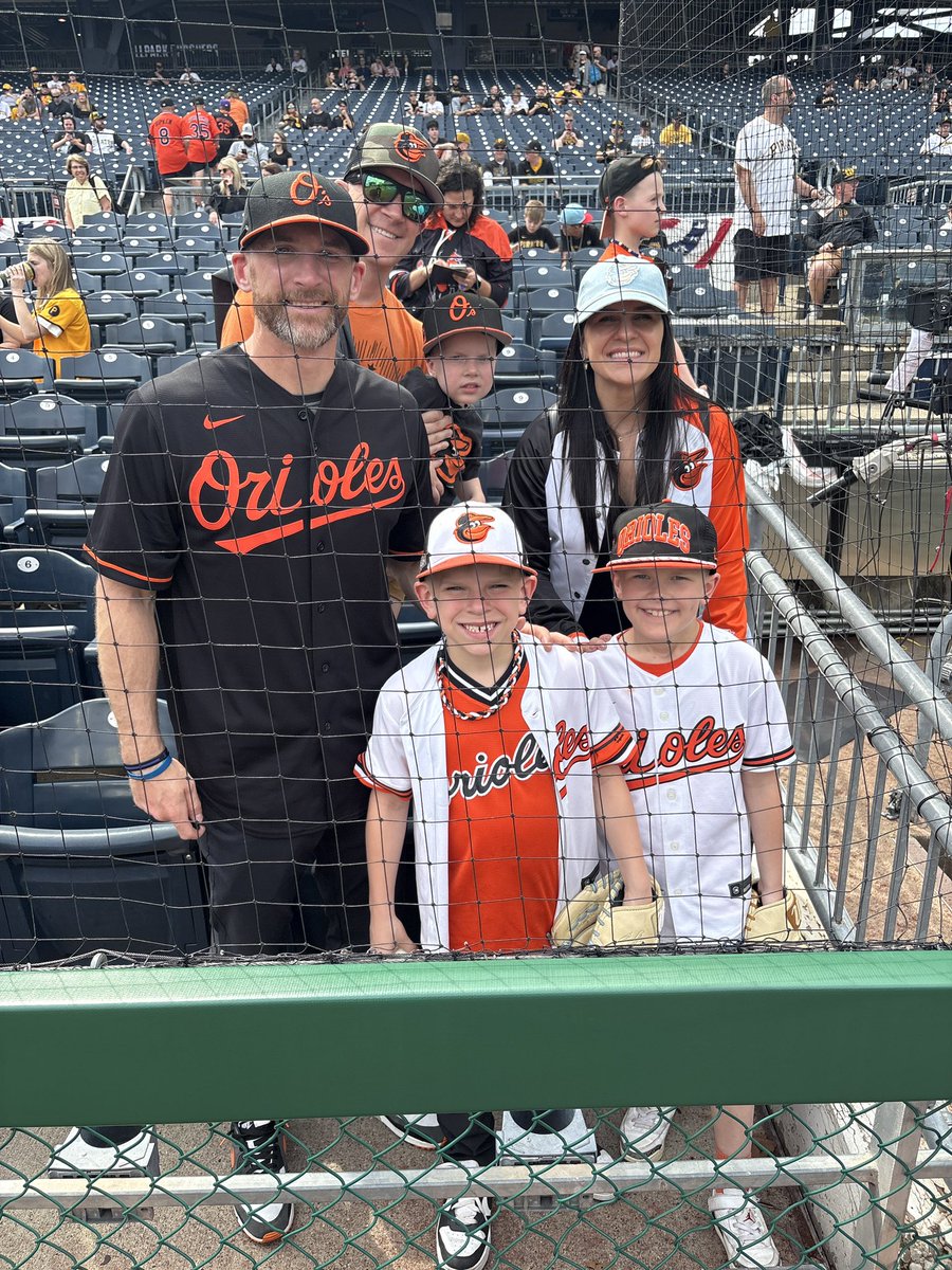 Orioles's tweet photo. Reppin’ the Orange &amp; Black on the road 🧡 https://t.co/qvc6Feonqp