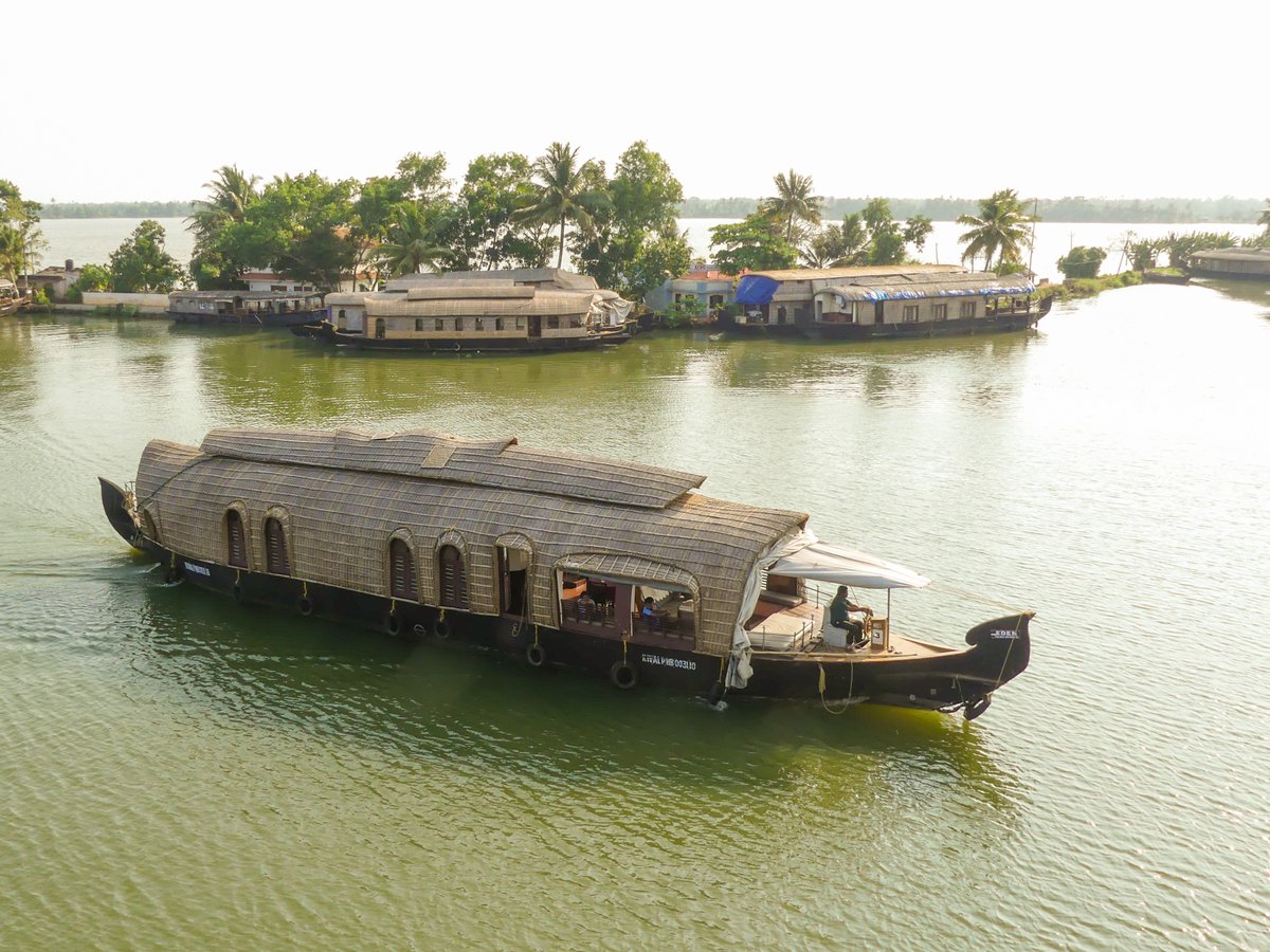 Large-scale luxury cruises have no appeal to me, yet a small boat cruise is an entirely different species and a valid option worth considering. The advantage of a cruise is that your hotel travels with you, so you unpack only once. It is especially useful for small groups because