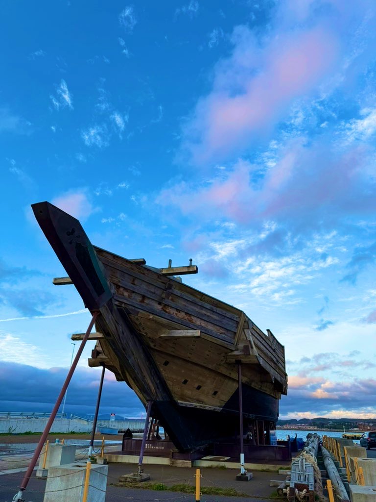 めいじん🤩いいね返し全部押せる自信が有りません🥲😻 tweet media