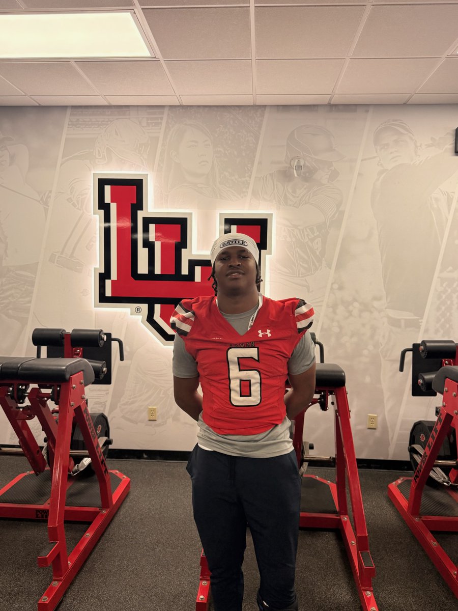 JaydenRobinsQb1's tweet image. Great visit at Lamar University! Appreciate the opportunity 🙏 #Recruiting

@CoachSpo_ @CoachKT76 @khiyree2 @carson_picheco @CoachJohnson_LU @CoachRossomando @CoachDaleen @coachcordova @TRILLDB