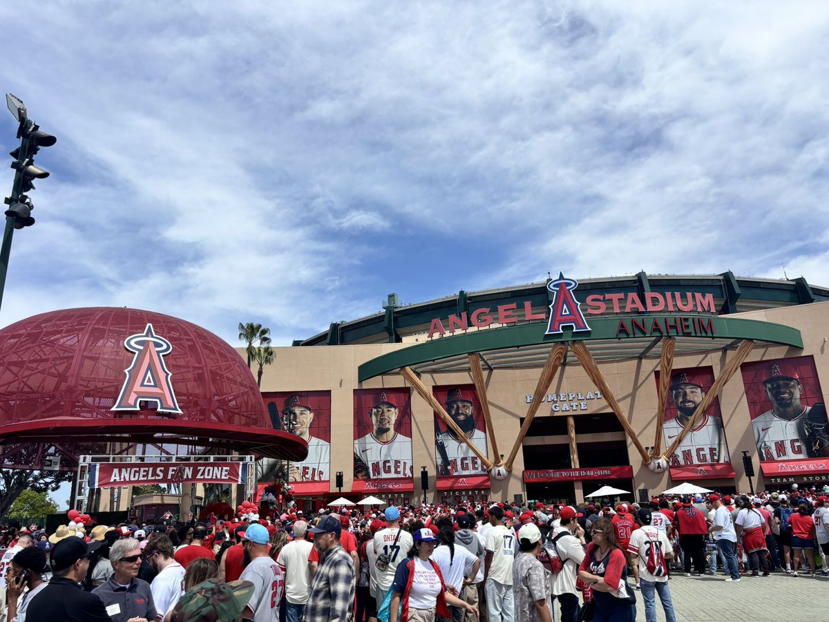 Not Mickey Moniak tweet media