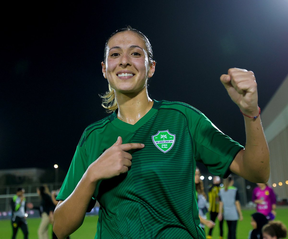 الدوري السعودي الممتاز للسيدات tweet media