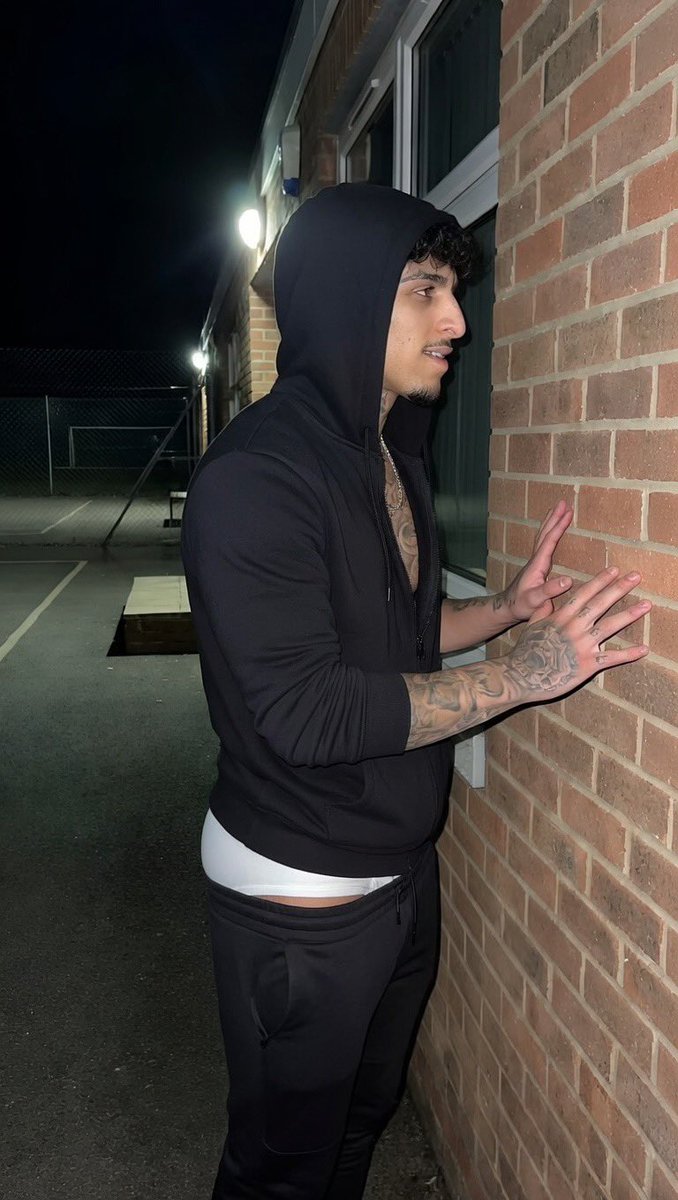 ashadedarkerr's tweet photo. #chudai #arabmen #onlyfans #gay #gaydom https://t.co/DAHZ2oo6lh