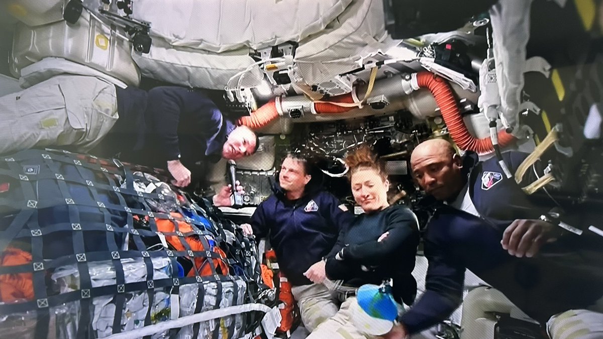 Mark Vasile tweet media