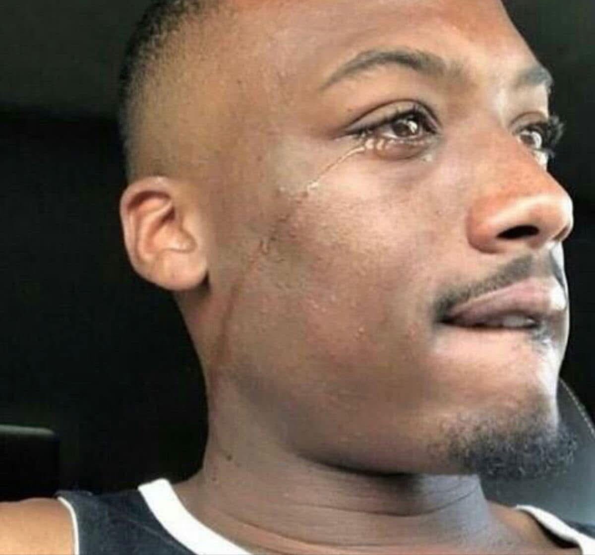 triste y con ganas de morirme ☹︎ tweet media