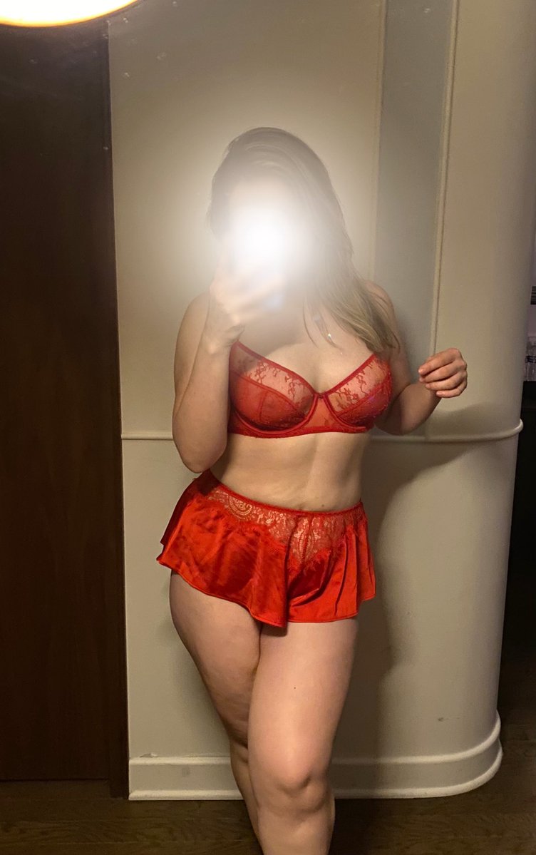 ESJ • New Account 🌸🩷 tweet media