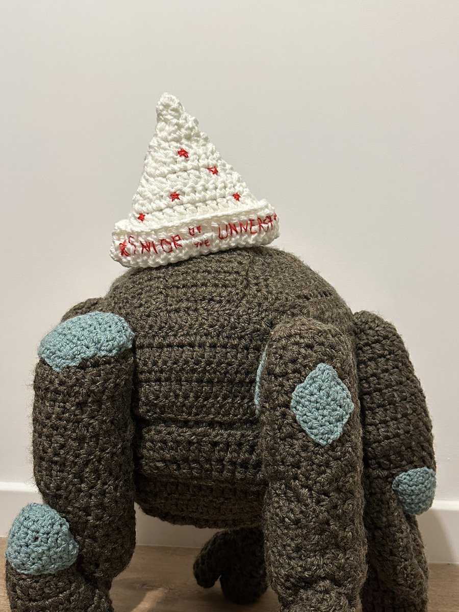 project hail harry 💫 tweet media