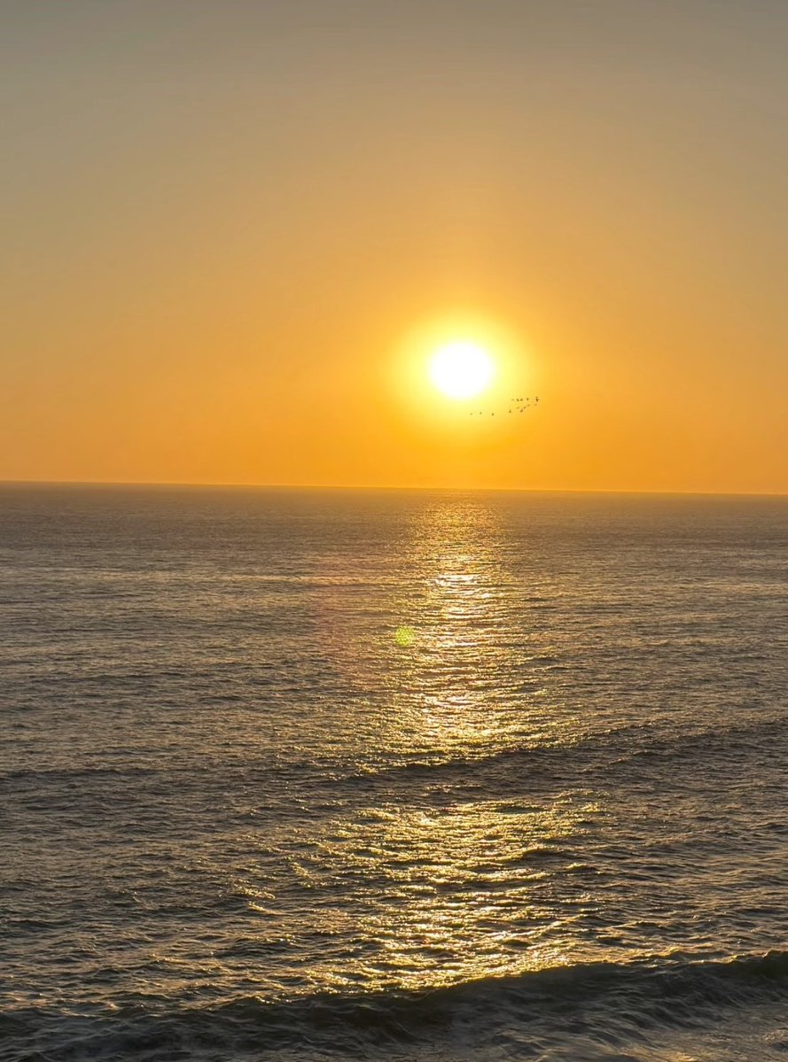 Nunca nada superará el relajo que producen las puestas de sol en el mar...