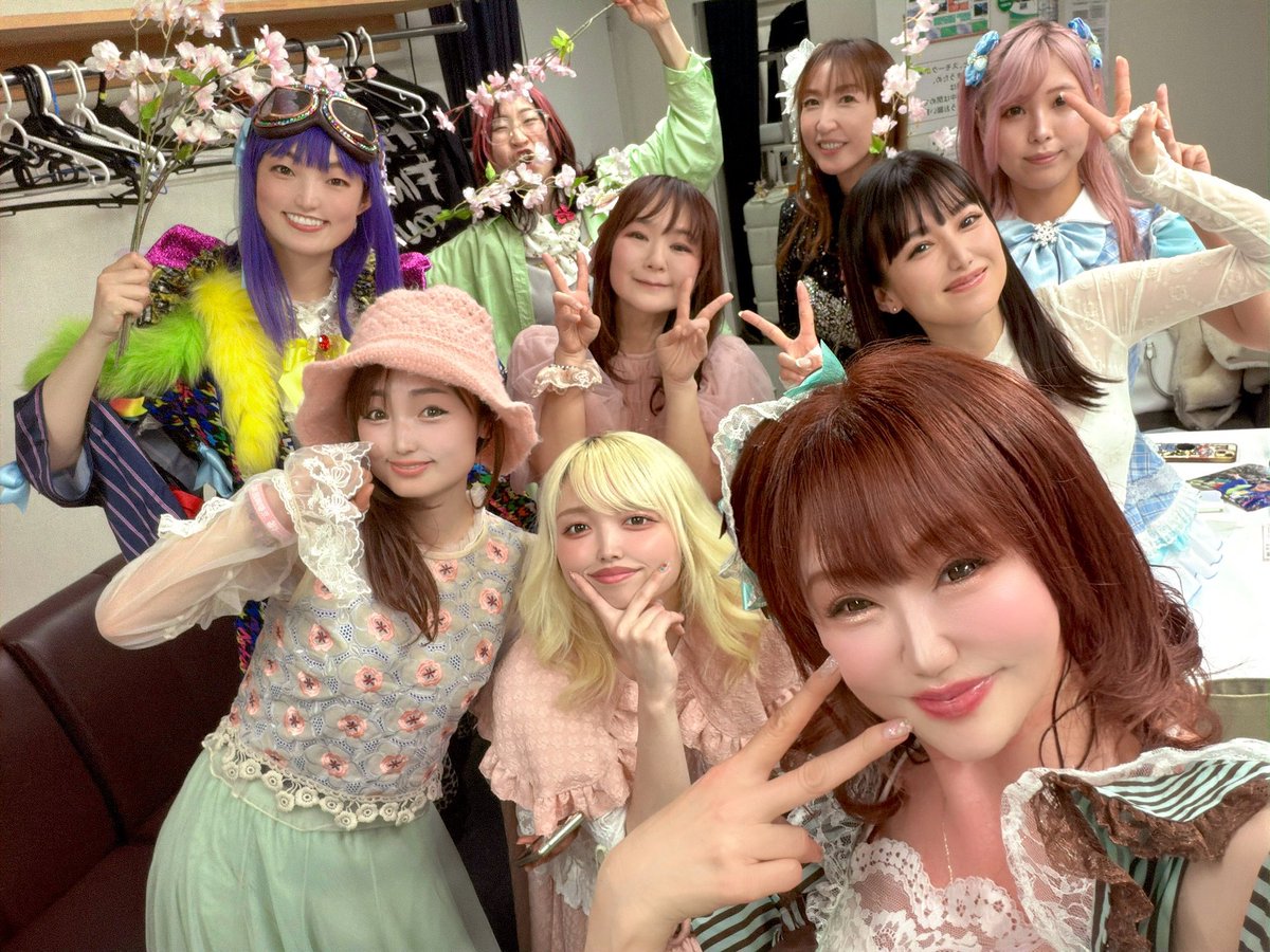 想ワレえみこ tweet media