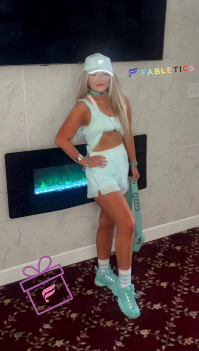 CACH’E💋 tweet media