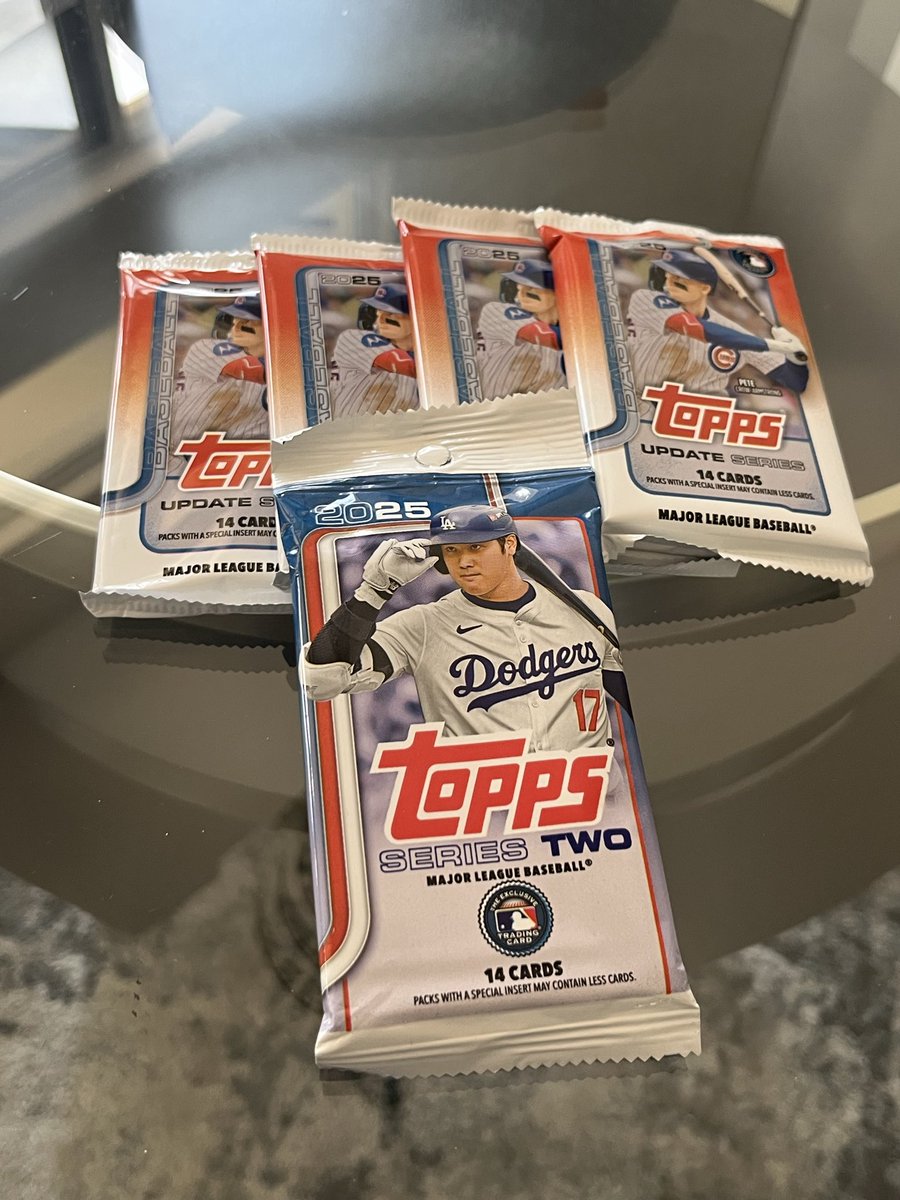 Garrettmarsh222's tweet photo. Saw a few packs on the shelf in FL on Spring Break with the kids ….. Why Not? https://t.co/gIET7Uc6il