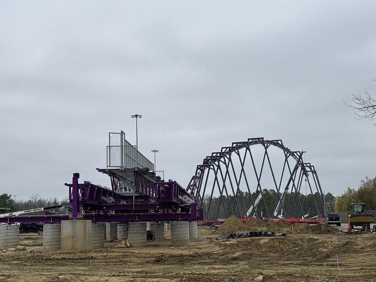 Roller Coaster Maniac tweet media