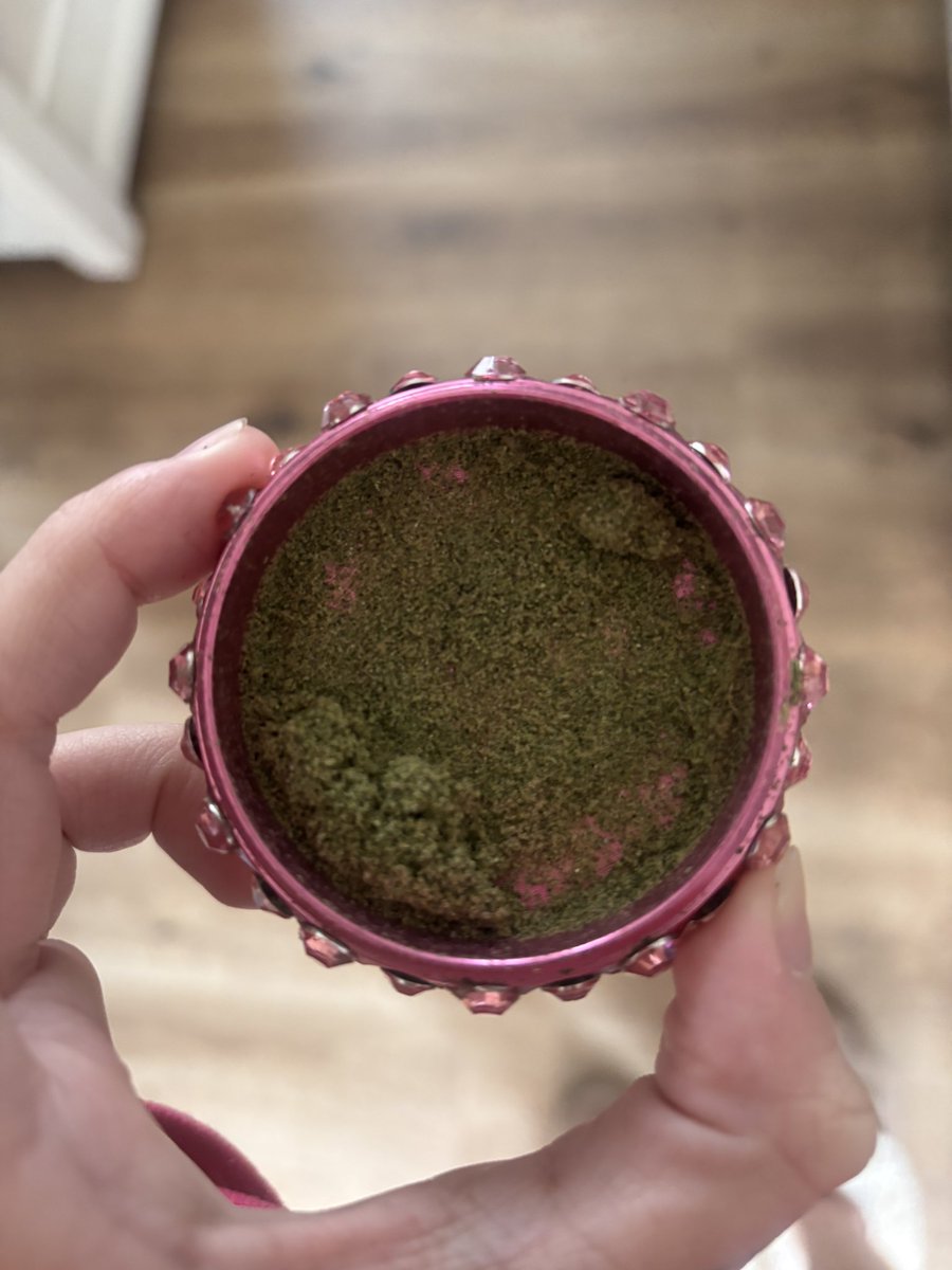 Kitty "K-Hole" Turner tweet media