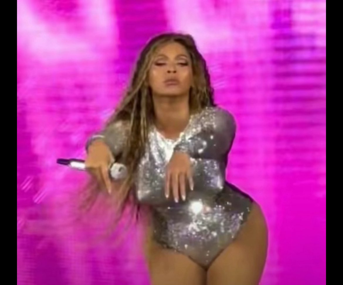 MAYOR B 𐚁 tweet media