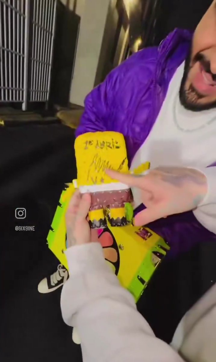 SonPolemicas tweet media