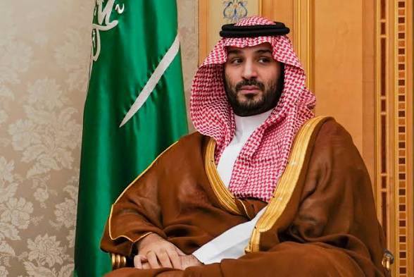 🚨#عاجل | حصري : 

ستدخل المملكه العربيه #السعوديه بمشاركة #أمريكا براً الى #إيران. 
- المملكه العربيه #السعوديه سحبت عشره الف جندي يمني من #اليمن ويتم تجهيزهم للمشاركه مع مشاة البحريه الامريكيه. 
- المملكه #السعوديه تجهز عشر الف جندي سعودي آخر بحيث يكون مجموع مشاركه القوات