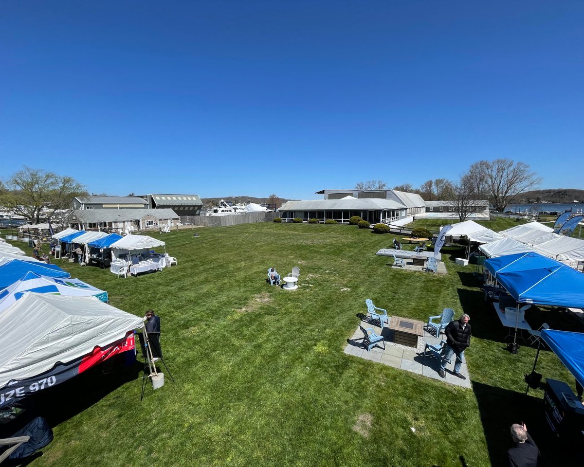#FlashBackFriday to the 2022 #CTSpringBoatShow ☀️⚓

Picture-perfect weather, an incredible line-up of boats and exhibitors, and record-breaking attendance—we’re counting down to an even bigger and better 2026 show. For tickets, visit bit.ly/4tjEXuk