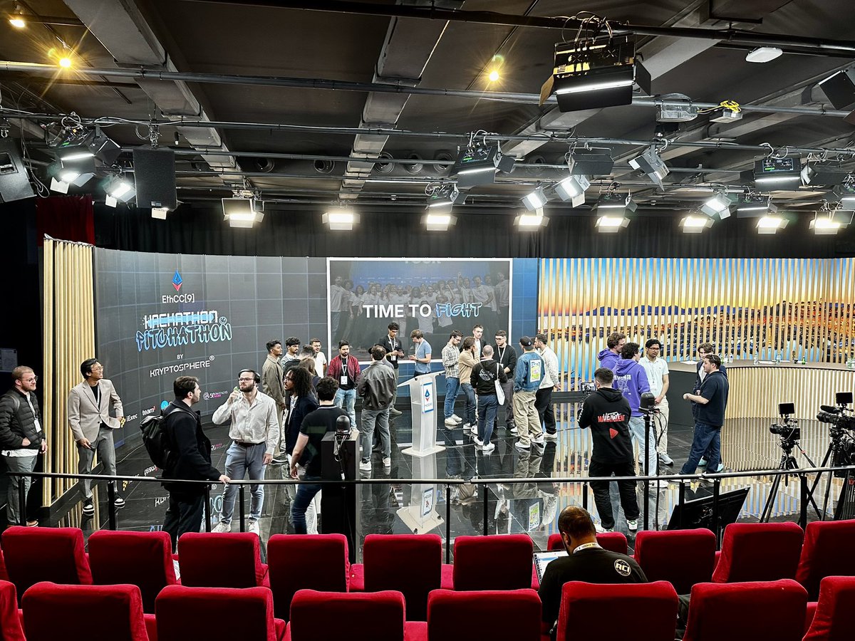 katherine_st tweet media