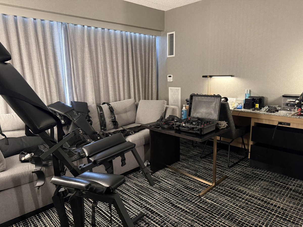 DCRoughGuy 🔜 CLAW tweet media