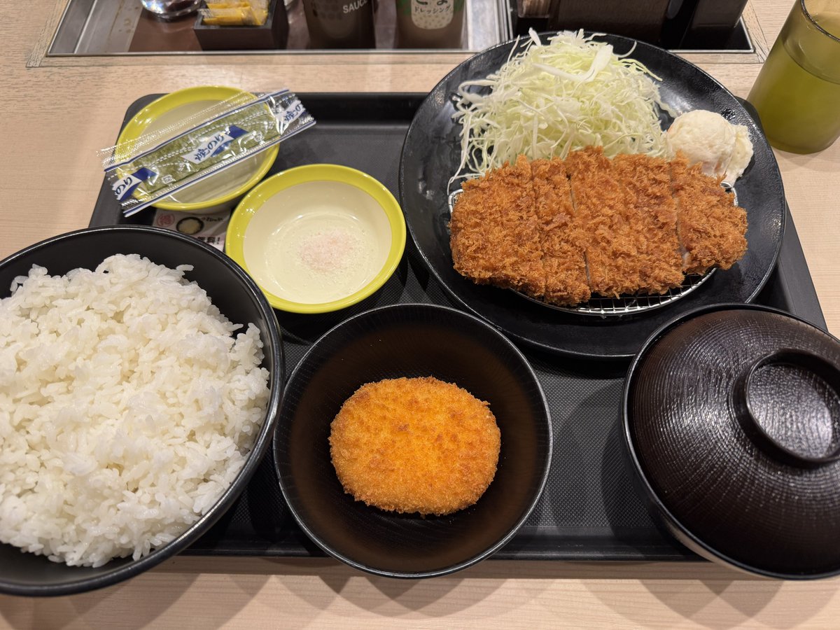 スパイキー tweet media