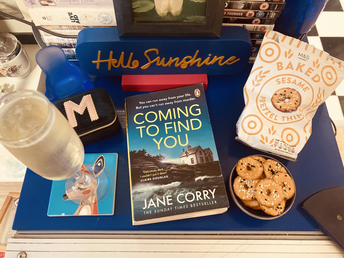 booksandwine76's tweet photo. A double murder & Nancy’s stepbrother has gone down for it. Will the truth of that night catch up with her, hiding out in the remote family guesthouse in this tricksy thriller of long buried secrets.Loved the backstory of WWII resistance in Devon @JaneCorryAuthor #ComingToFindYou https://t.co/BQEsqMKMYv