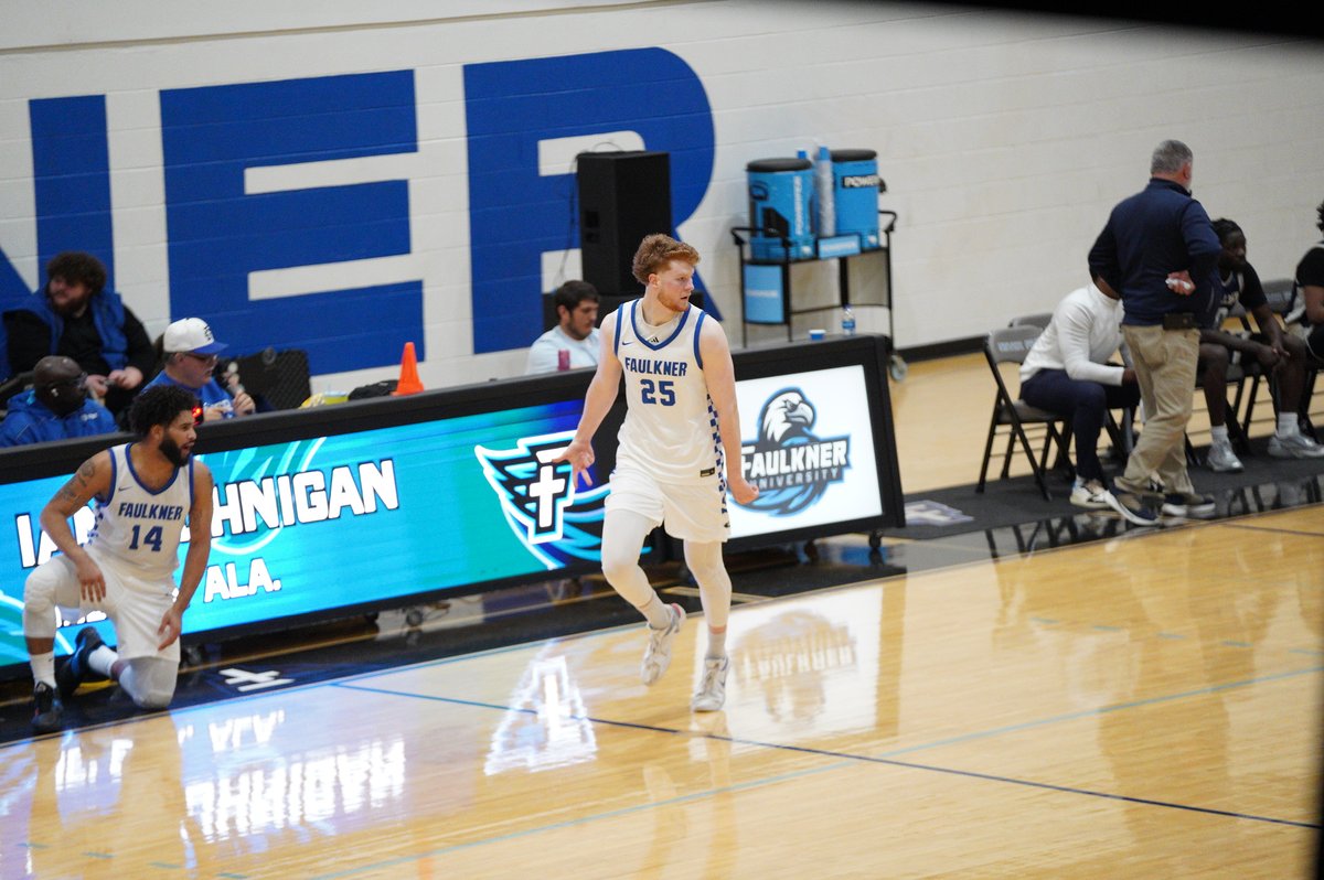 Tanner Vogel tweet media