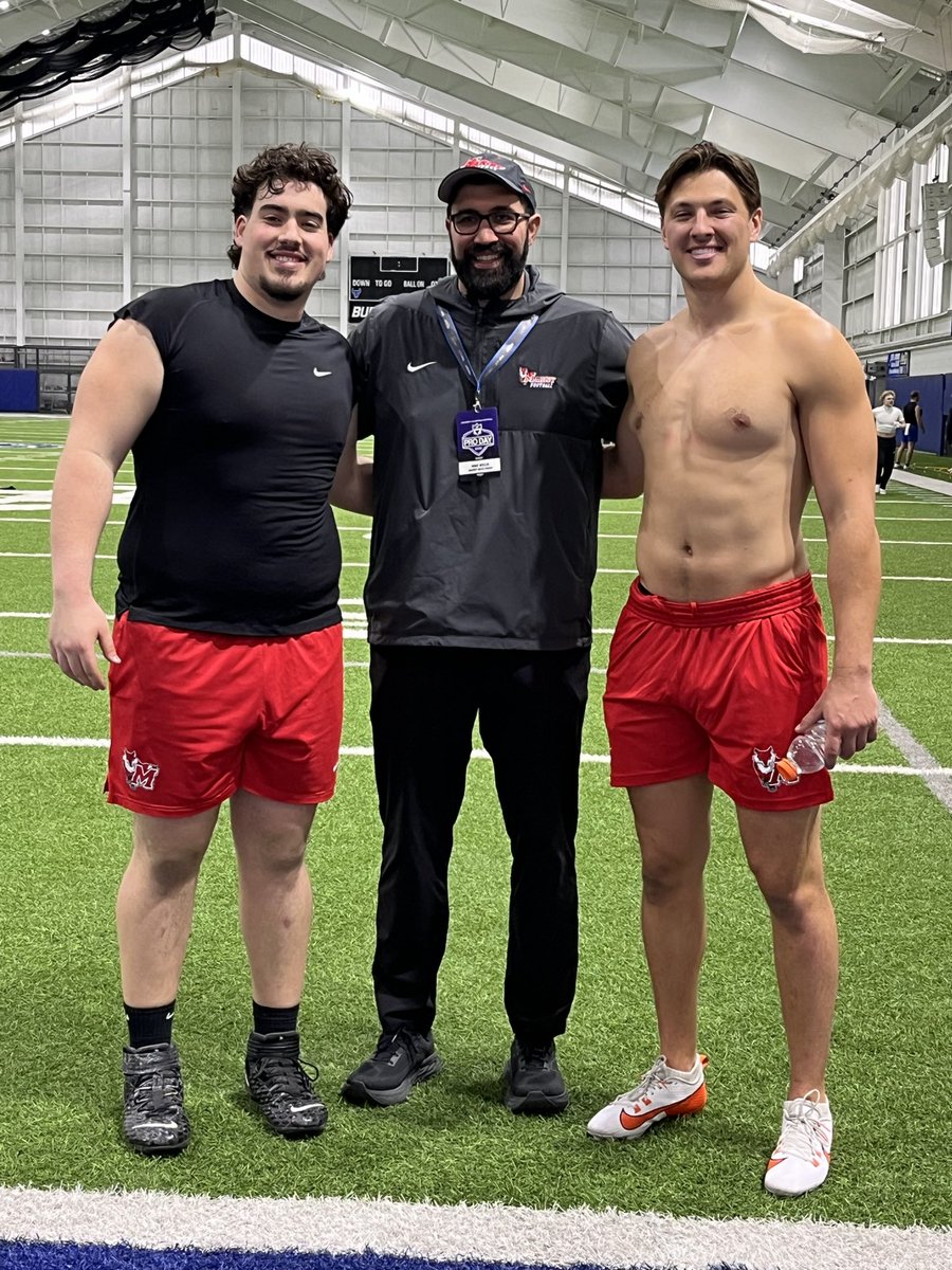 Mike Willis tweet media